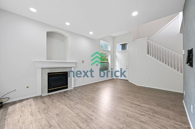 Photo - Charming 3-Bed with 2.5 Baths in Mountlake Terrace – Spacious 1561 Sq Ft Retreat!