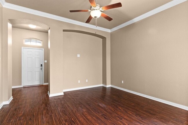 Photo - 3310 Greyfriar Dr