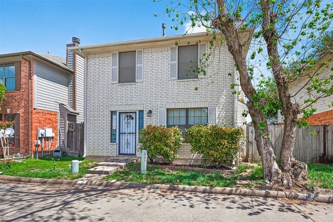 Photo - 8617 Mapletwist St