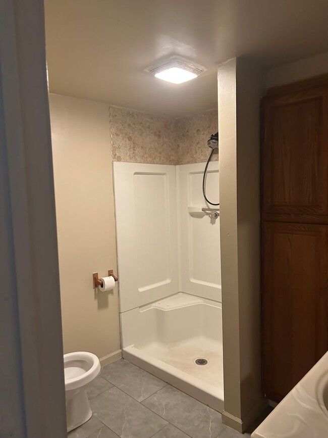 Photo - 30 W 7th St Unit 1