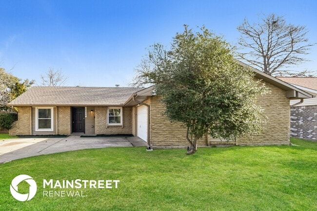 Building Photo - 5038 Overcrest Dr Rental