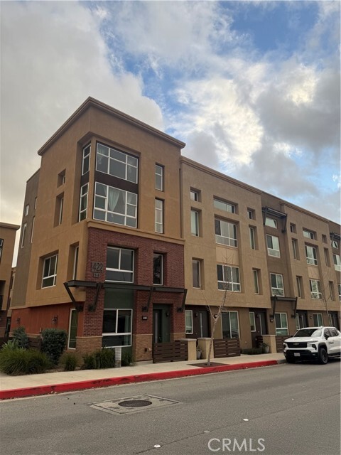 Photo - 422 W Rte 66 Condo Unit 1