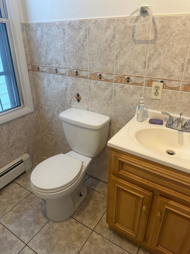 Photo - 612 S Park St Unidad first floor