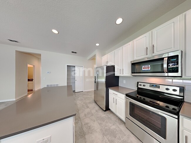 Photo - 2729 Corbel Loop