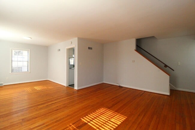 Photo - February FREE On This 2 Bedroom 2 Bath Duplex In The Waldo Area