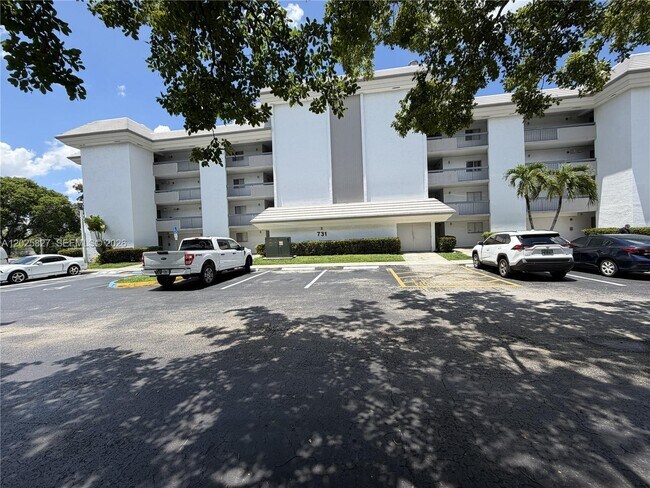 Photo - 731 N Pine Island Rd Unit 401