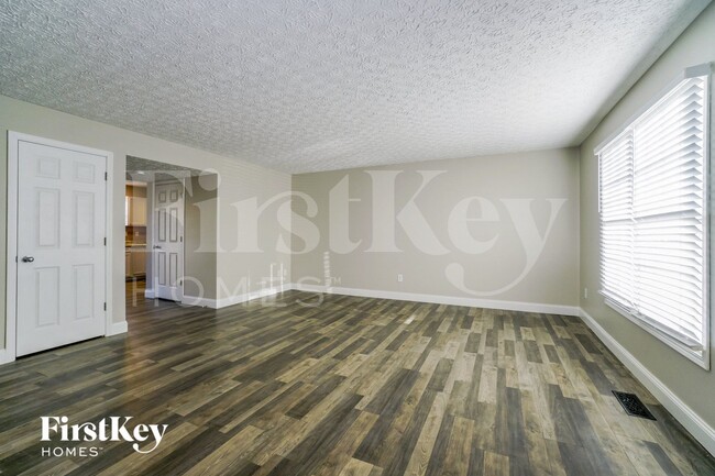 469 Furman St
