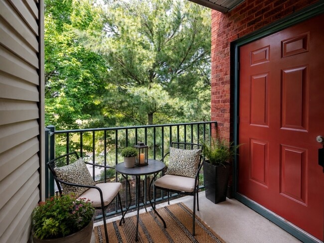 Bishops View Apartments and Townhomes