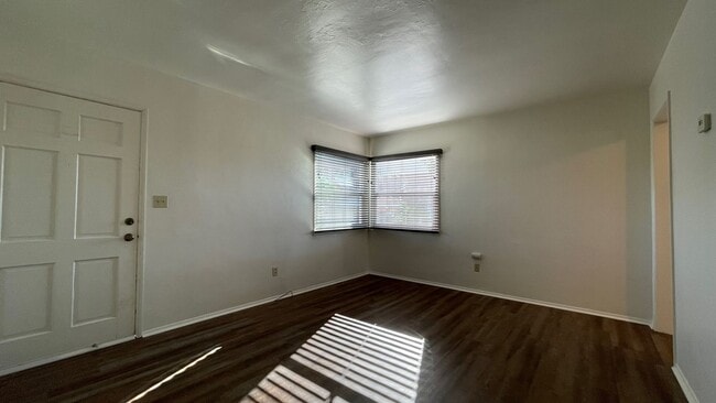 Photo - Short Term First Semester Lease: August - December 2026