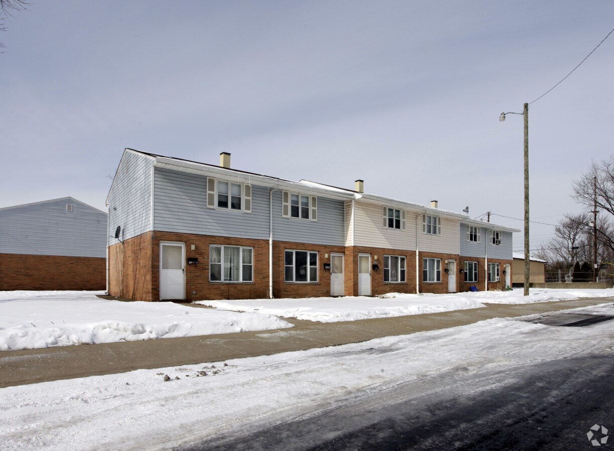 Photo - Gage Gardens Apartments