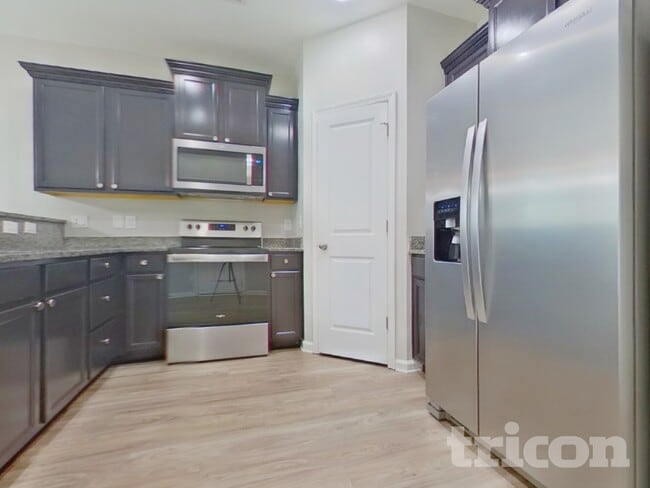 Photo - 14 Glenwood Springs Ct