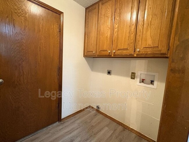 Photo - 1203 Stonelake Dr