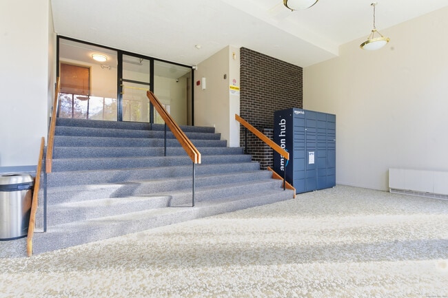 Photo - 40 Owen St Unit APT C11