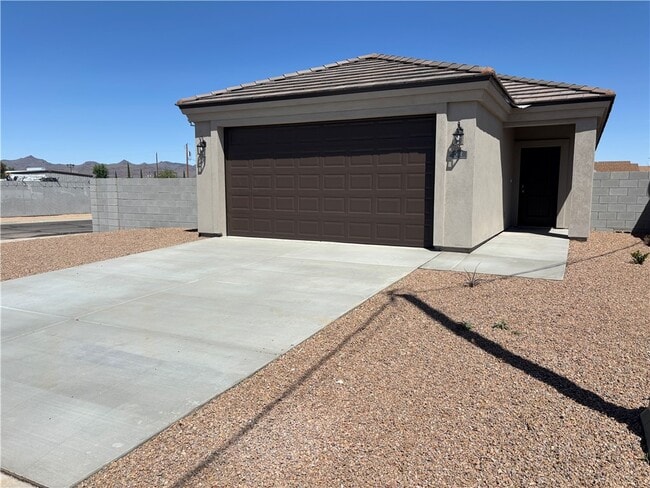 Photo - 2601 Chambers Ave