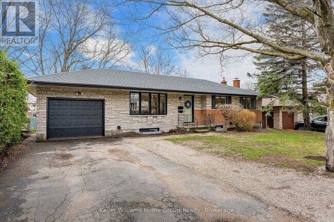 Photo - 535 Elgin St