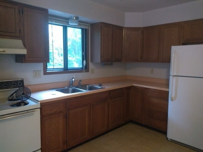 Photo - South Franklin Apartments