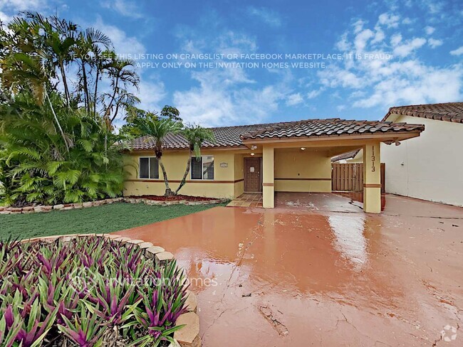 Building Photo - 11313 SW 74th St Rental