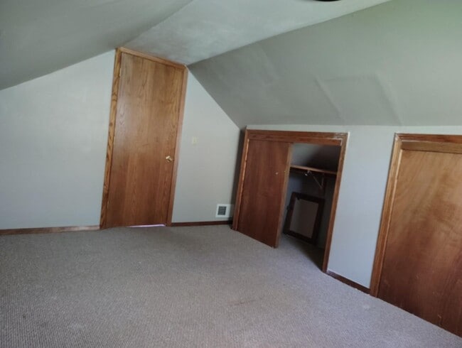 Photo - Single Family 4 Bed/2 Bath House for Rent!!