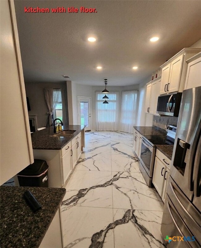 Photo - 904 Garden Green Dr