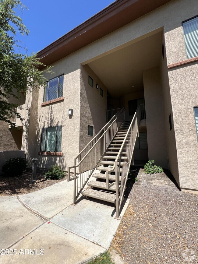 Building Photo - 3330 S Gilbert Rd Unit 2001 Rental