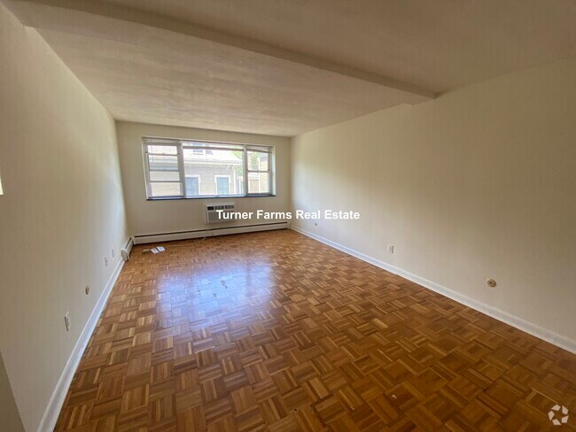 Building Photo - 269 Harvard St Unit 27 Rental