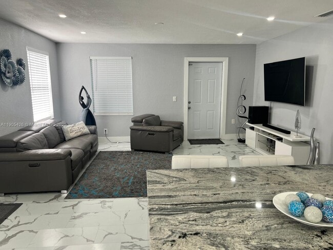 Photo - 12268 SW 202nd St