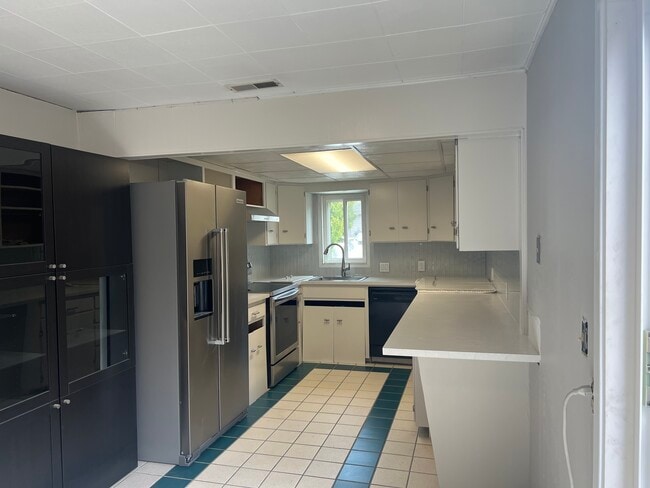 Photo - 7934 18th Ave SW