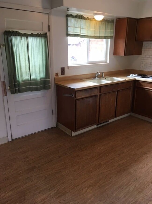 Photo - Warm and Welcoming Duplex with Private Yard in Fort Collins