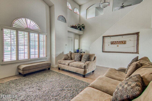 Photo - 6372 Franklin Ridge Dr