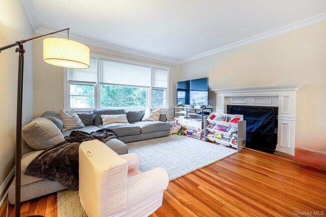 Photo - 11 Latonia Rd