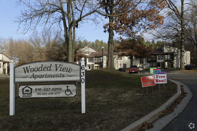 Photo - Wooded View Apartments