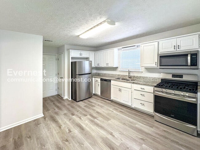 Photo - 229 Pebble Creek Dr