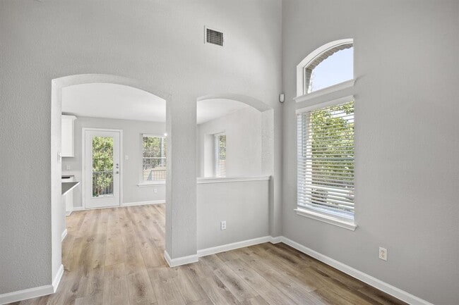 Photo - 1413 Catalina Dr