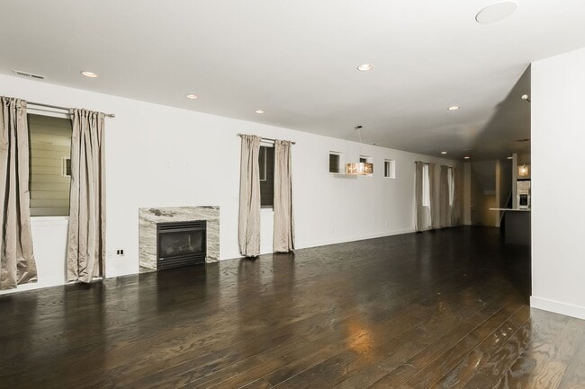 Photo - 7717 S 115th Pl