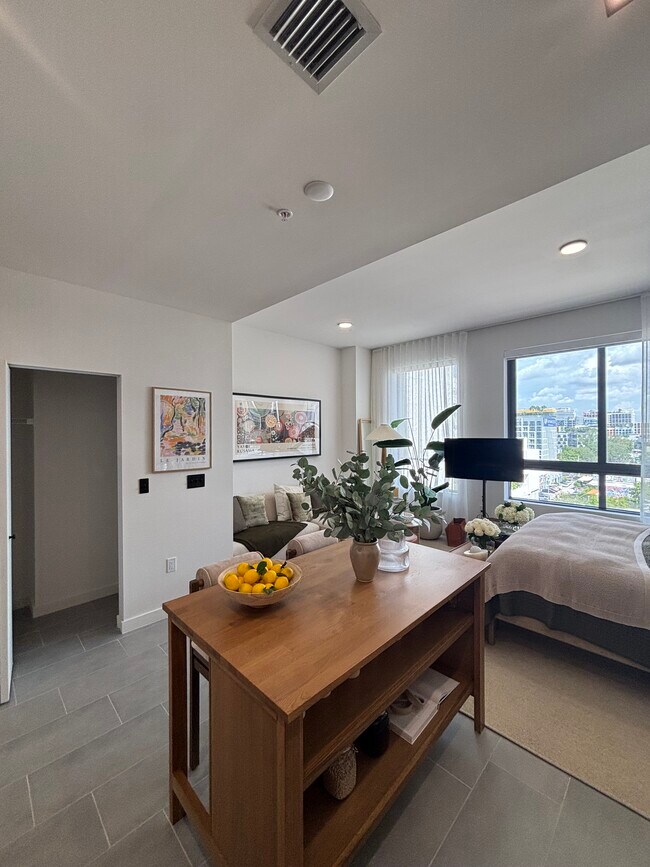 Photo - 1990 NW 1st Pl Unit S1