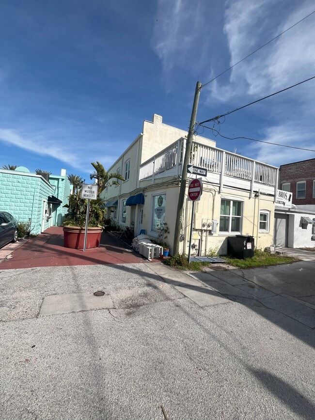 Photo - 246 S Beach St Unit Suite 3