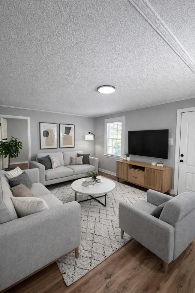 Photo - 307 Manhattan Ave