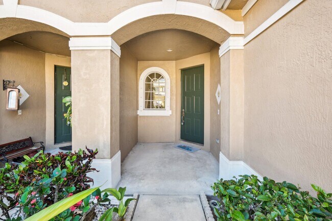 Photo - 4963 Grinnell St