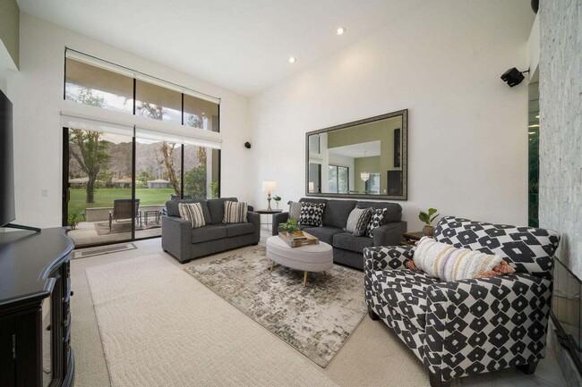 Photo - 54635 Shoal Creek