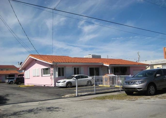 Photo - Alonso Apartments