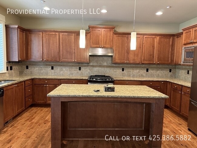 Photo - 17020 NE 118th Way