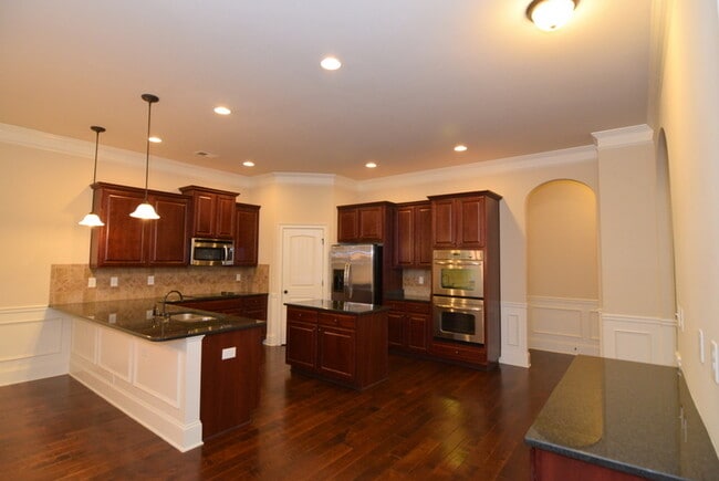 Photo - Huge 5 Bed/4 Bath Home Near Ft. Gordon