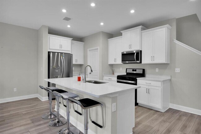 Photo - 13124 Holsinger Blvd