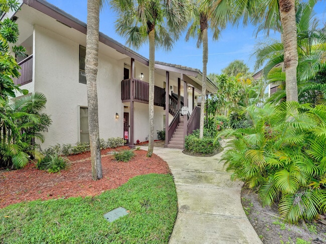 Photo - 9280 Sable Ridge Cir Unit B