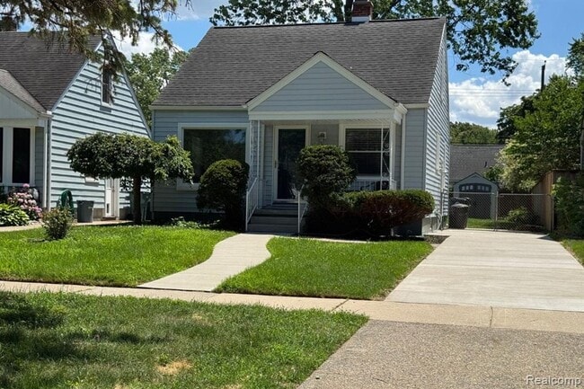 Photo - 128 Girard Ave