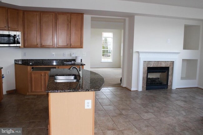 Photo - 13570 Village Green Dr