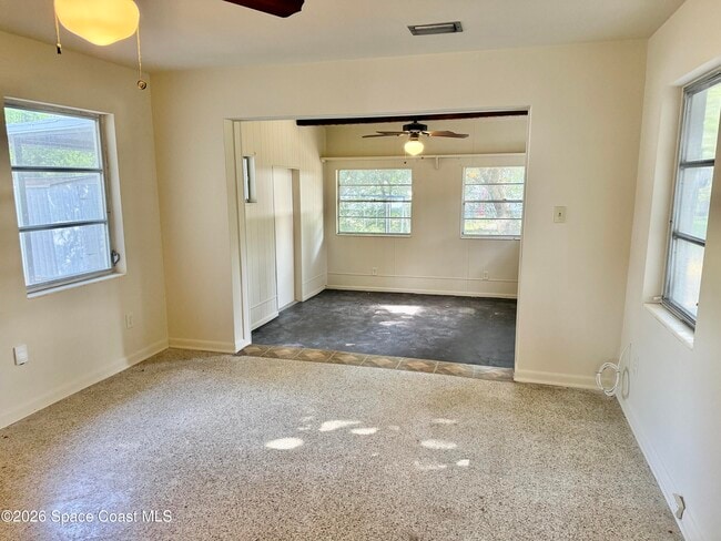 Photo - 1112 Northview Dr
