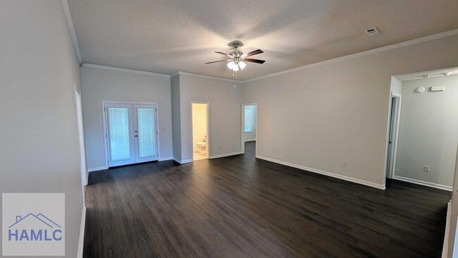 Photo - 110 Westchester Ln