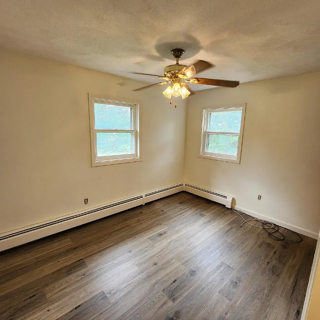 Photo - 253 Elm St Unit 2