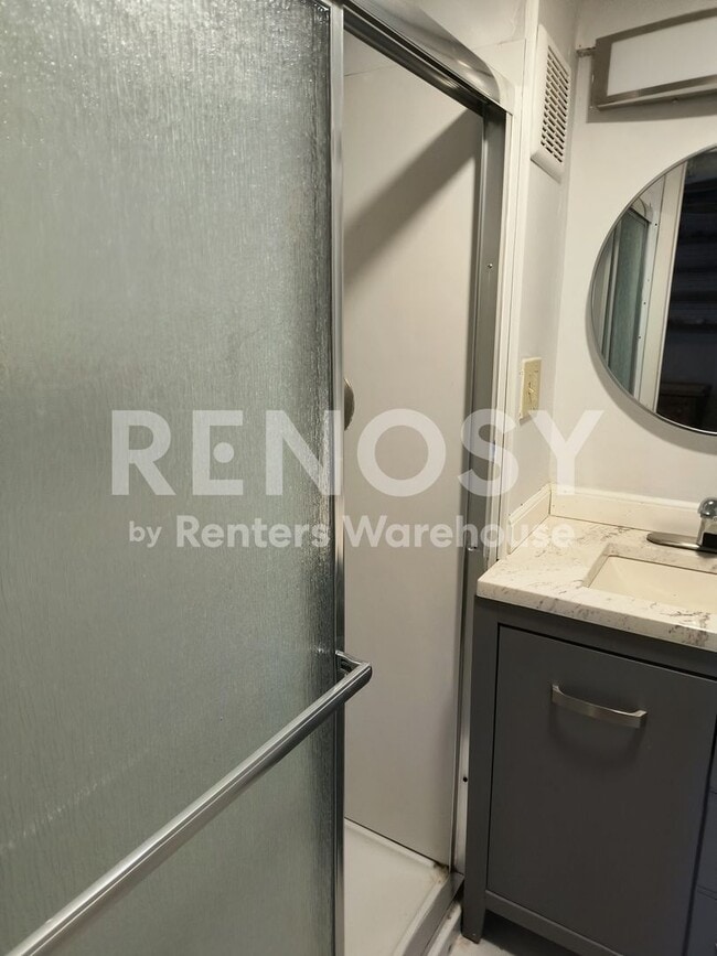 Photo - 6233 3rd Ave S